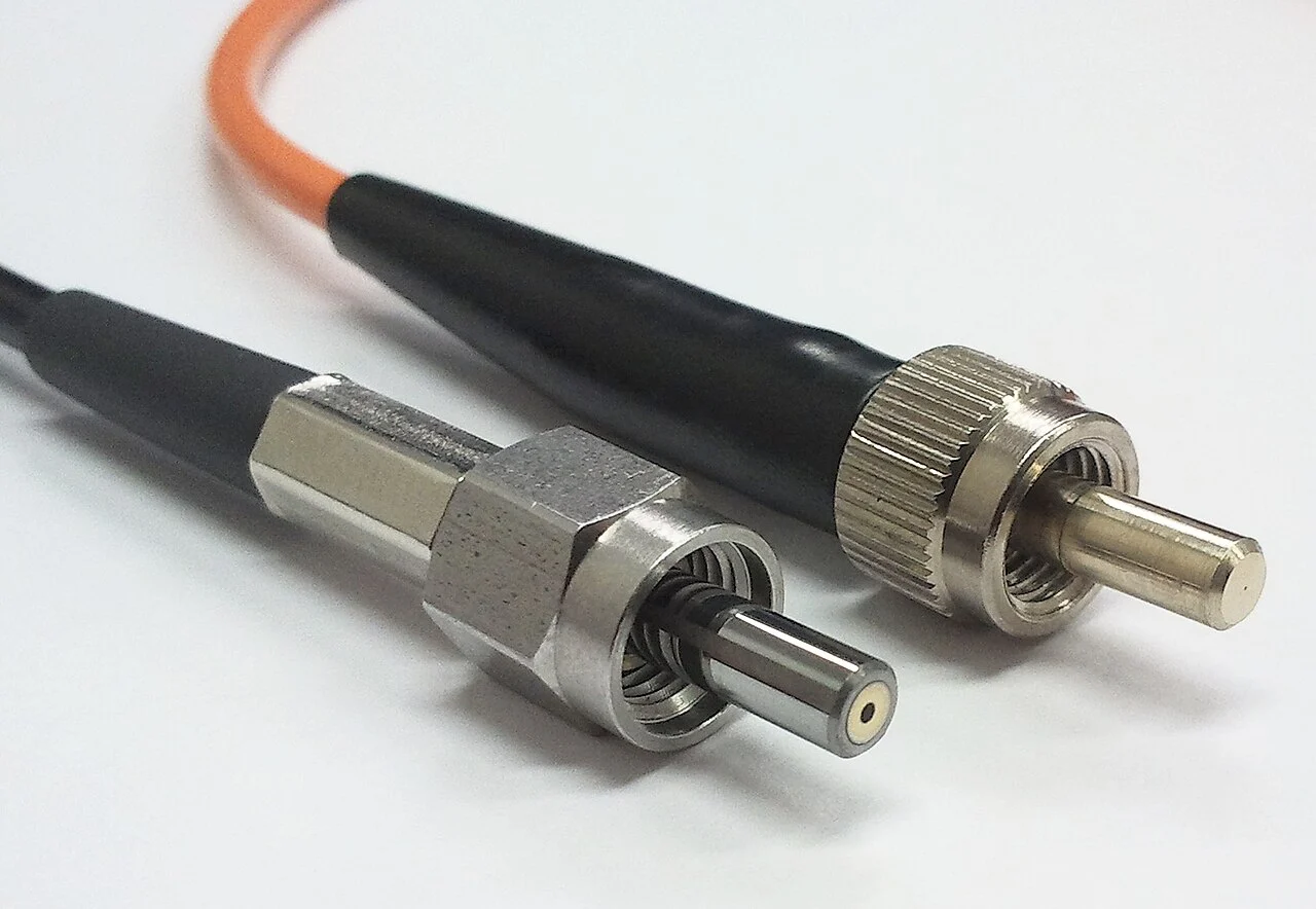 Cableado y conexiones en equipos de red